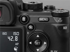 多機能操作デバイス